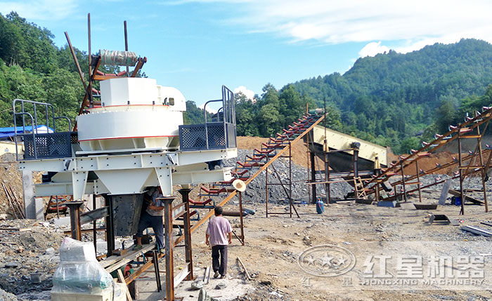 時產50-60噸建筑垃圾沖擊式破碎機哪里便宜？河南廠家有推薦嗎？